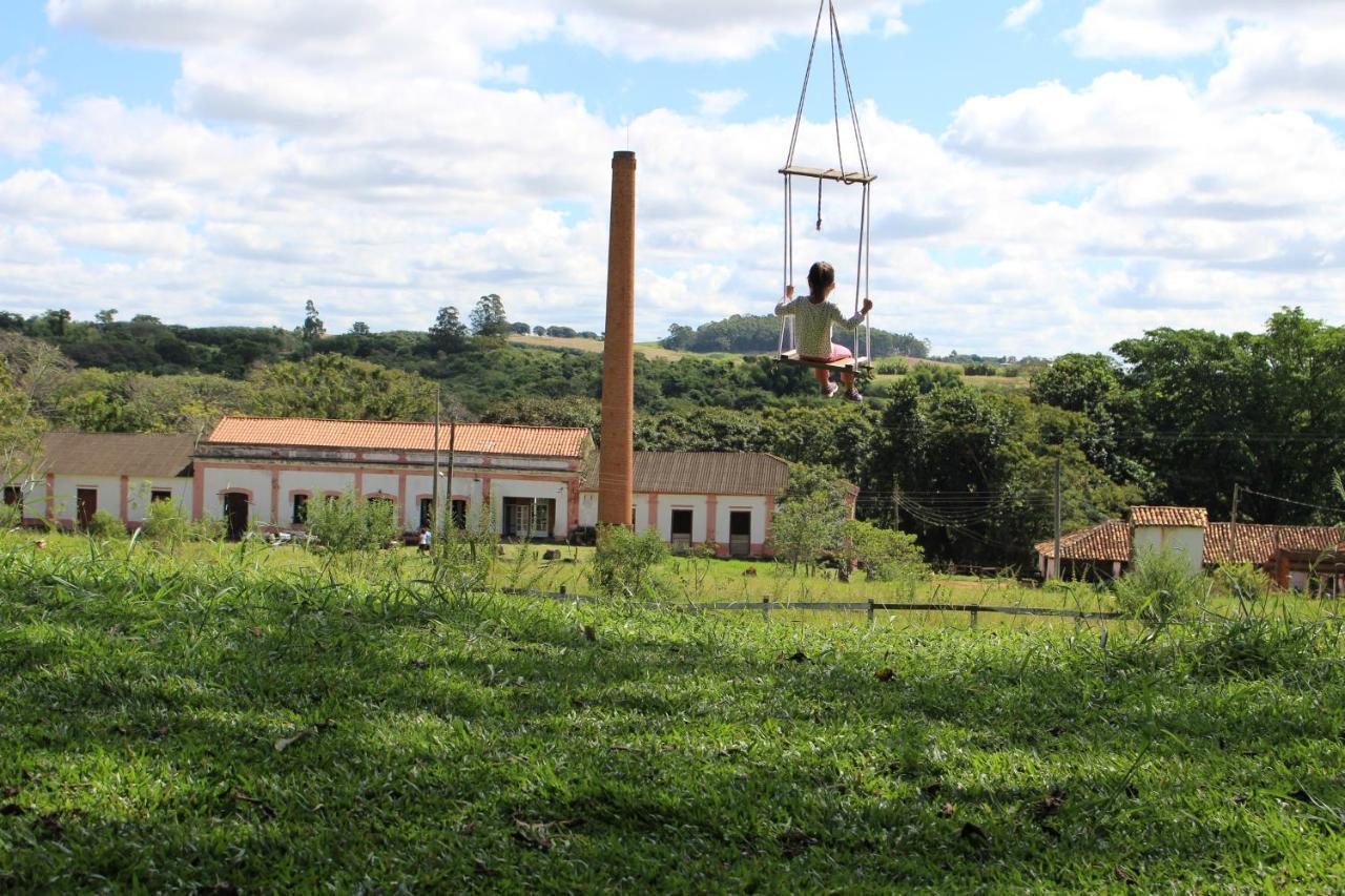 Chales Na Fazenda Santo Antonio de Posse Exteriör bild